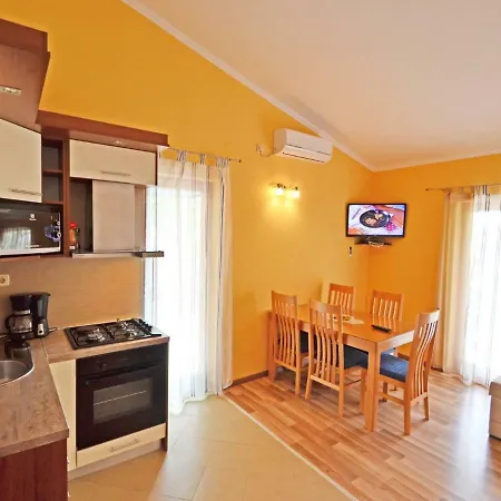 Apartment Kristian.2 *