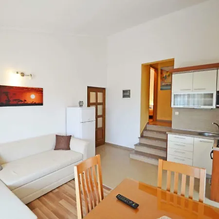 Apartment Kristian.2 *
